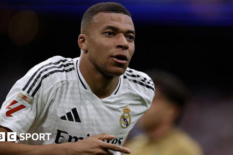 Kylian Mbappe remporte la chaussure d'or européenne pour la première fois