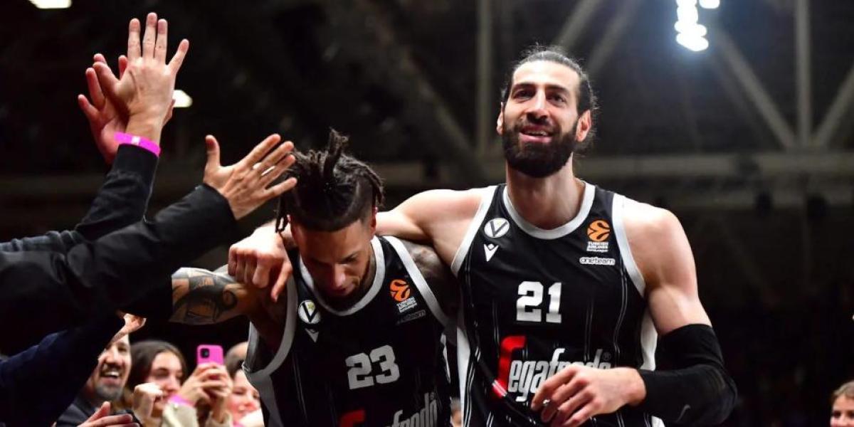 Le futur joueur du Barça saute pour suivre trois minutes pour sauver le Virtus Bologne