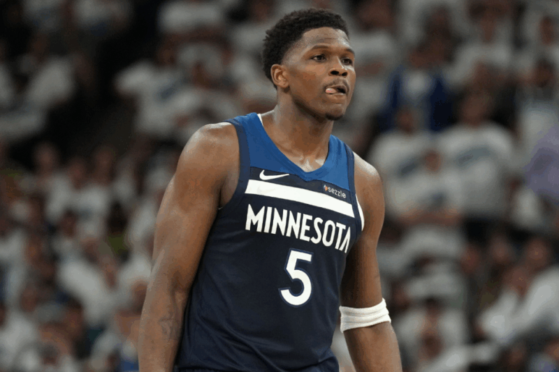 Comment le Thunder a fermé Anthony Edwards en tant que star de Timberwolves a une soirée tranquille dans la perte du match 4
