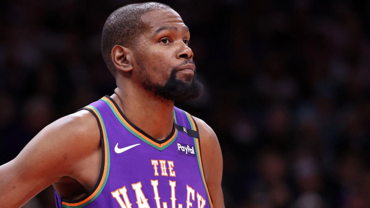 Rumeurs commerciales de la NBA: Kevin Durant, les Spurs avaient un intérêt mutuel à la date limite du commerce; Clippers regardant Jrue Holiday?