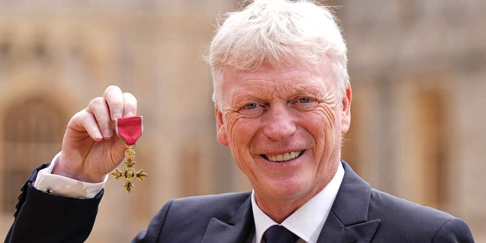 Le manager d'Everton, David Moyes, a appris l'obé au jeu de la nativité du petit-fils