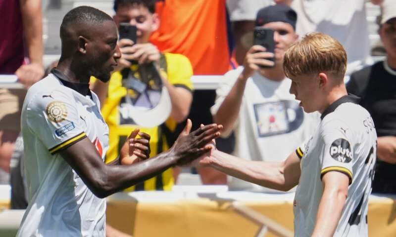 Dortmund bat Mamelodi dans le match de scène de groupe de la Coupe du monde boursouflée