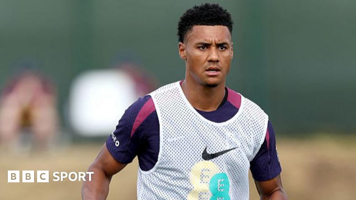 Ollie Watkins se retire de l'équipe d'Angleterre avec une blessure mineure
