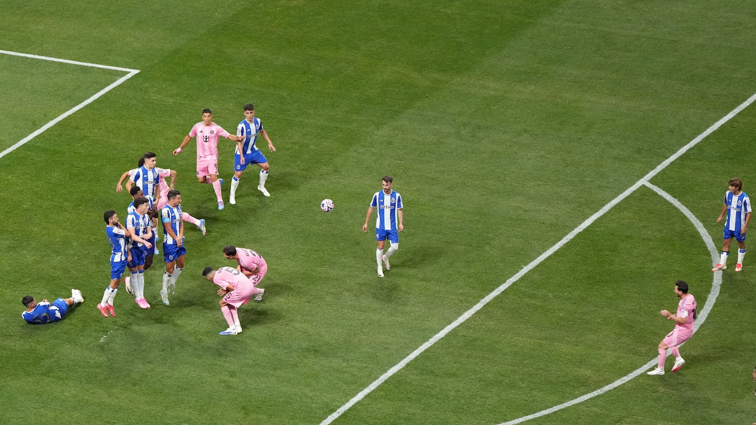 Une vidéo qui parcourra le monde: c'était le but scandaleux de Messi