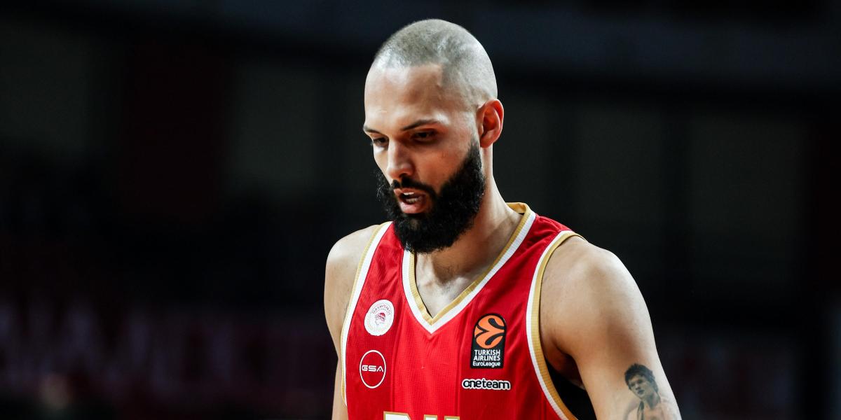 Fournier, dénoncé après avoir brûlé la finale grecque