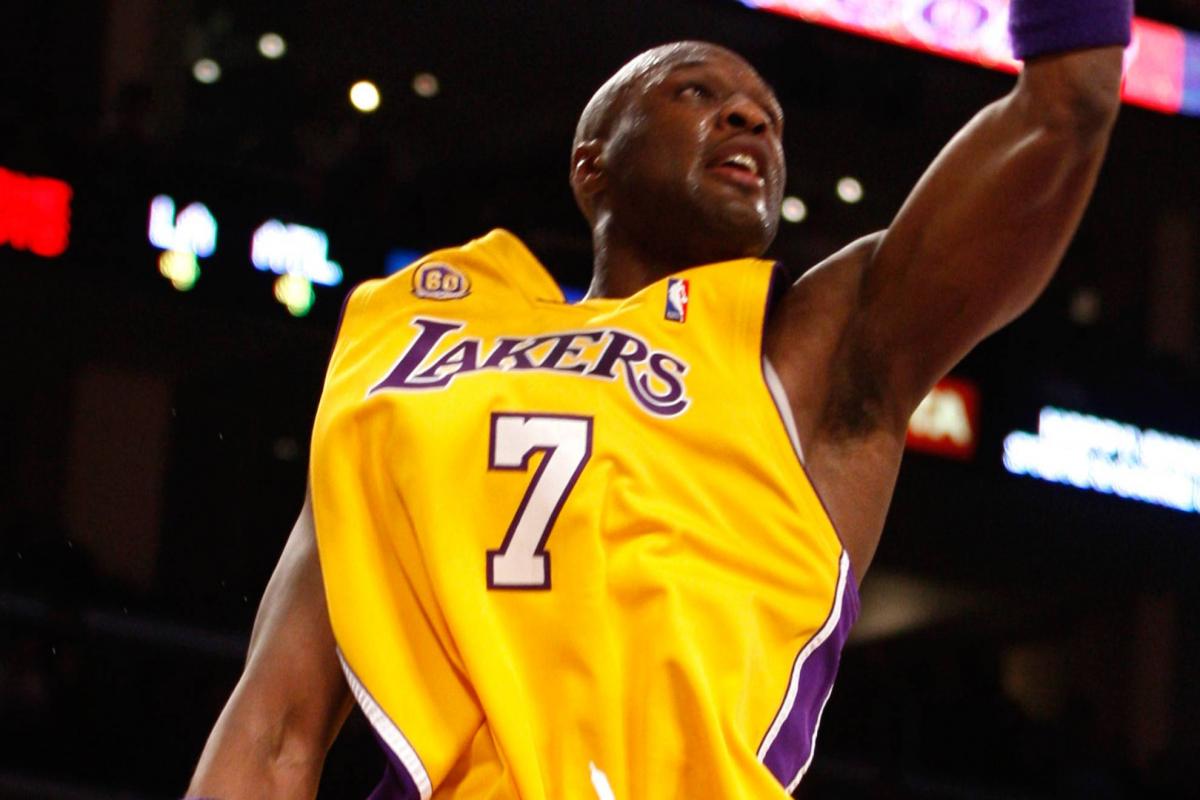 Il a remporté 116 millions et a été expulsé: le dernier revers de la star de la NBA qui s'est moquée de la mort