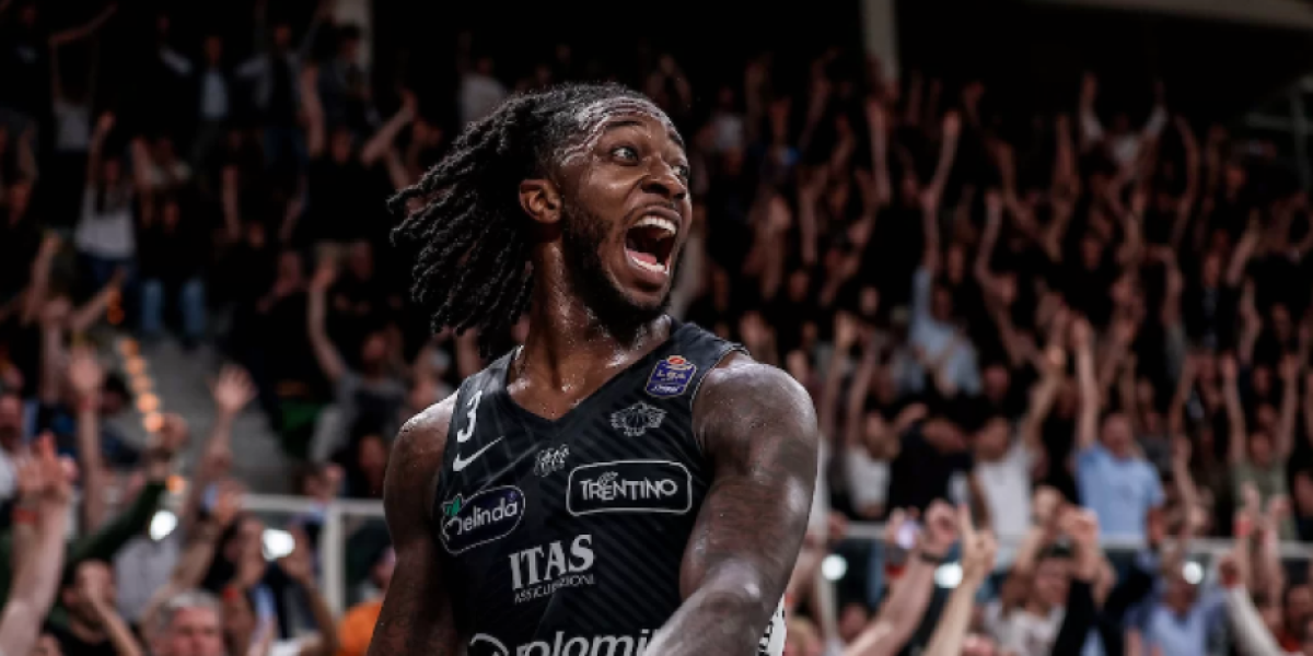 Le Barça est fortement intéressé par l'attaquant Myles Cale