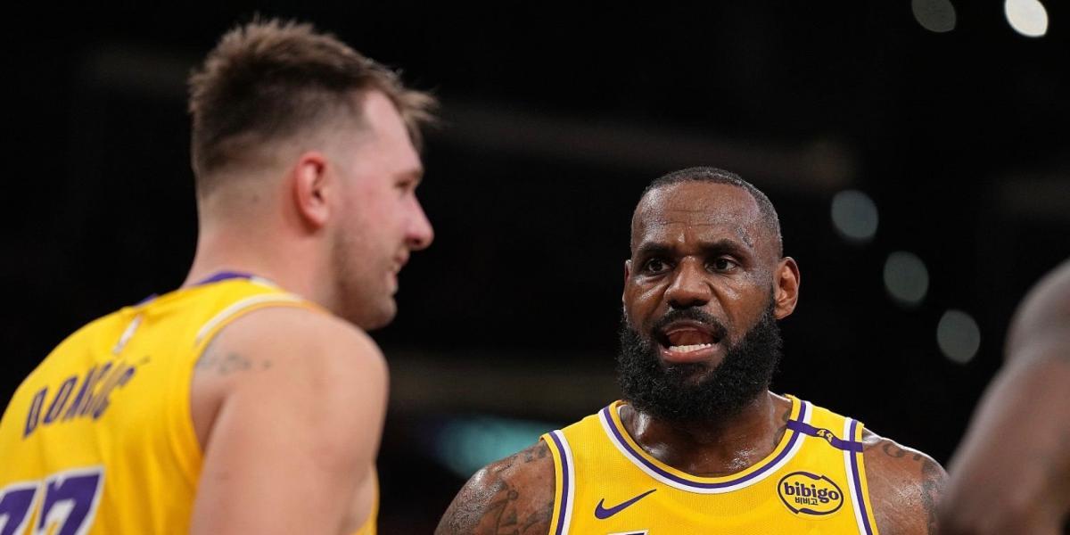 LeBron vient de rater la margarita et est prononcé: est-il pris en retraite ou non?