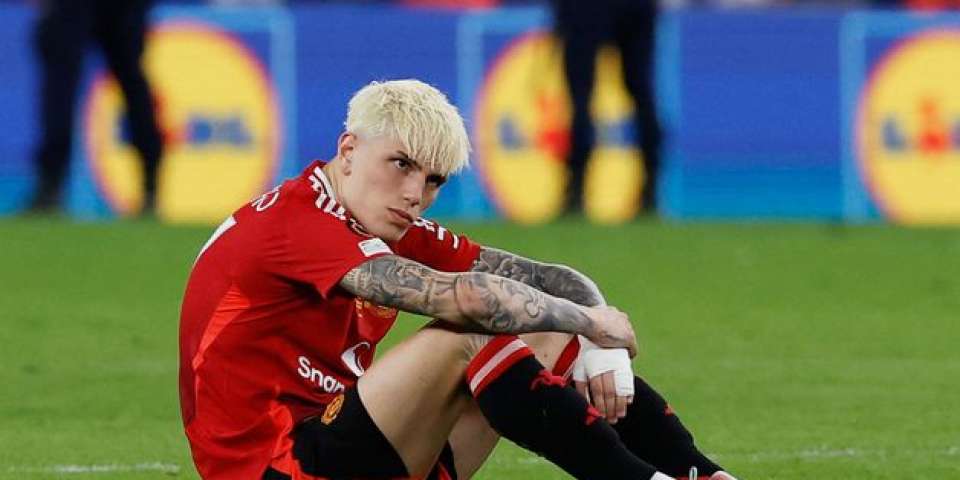Manchester United Slap Prix massif sur Garnacho alors que cinq clubs Chase Argentinien