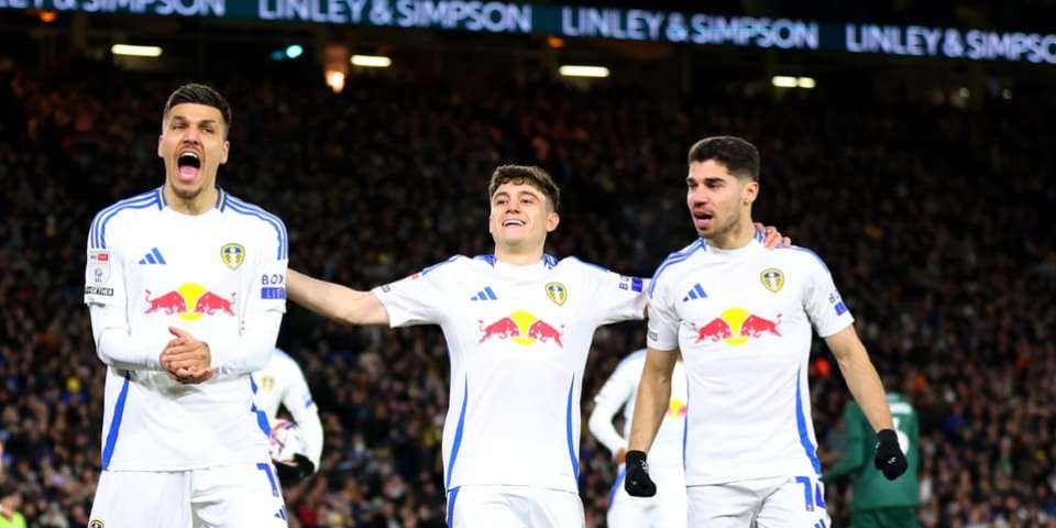 Demon de vitesse de 21 buts dans Leeds United Contrat Talks, Offre de deux ans prévue – Alan Nixon