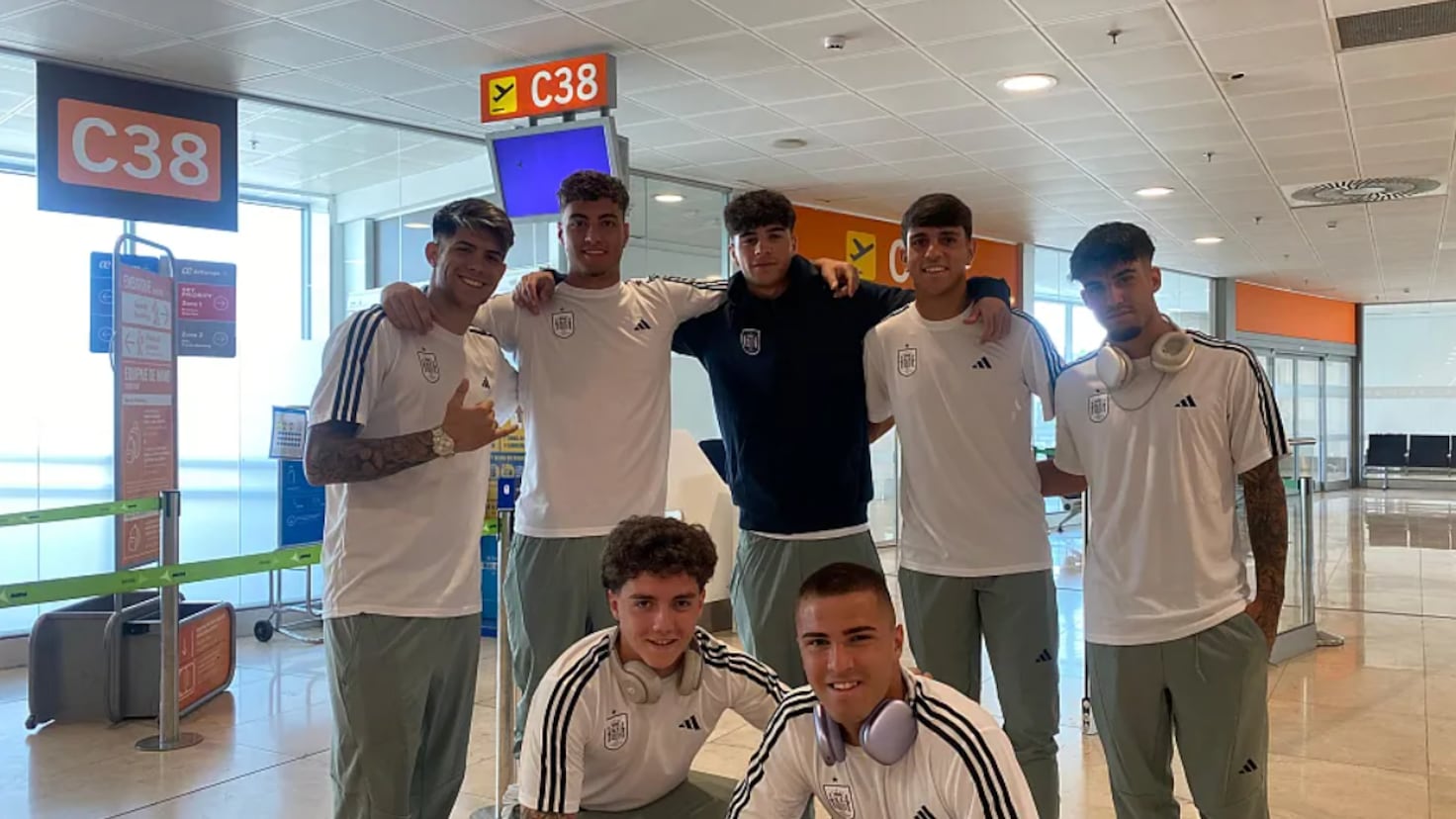 Le U-19 défend sa couronne