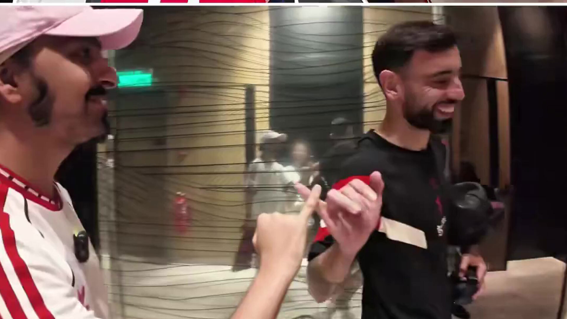 Bruno Fernandes envoie un message cryptique de 11 mots avec l'homme utd futur dans le doute après “ promesse de fan ''