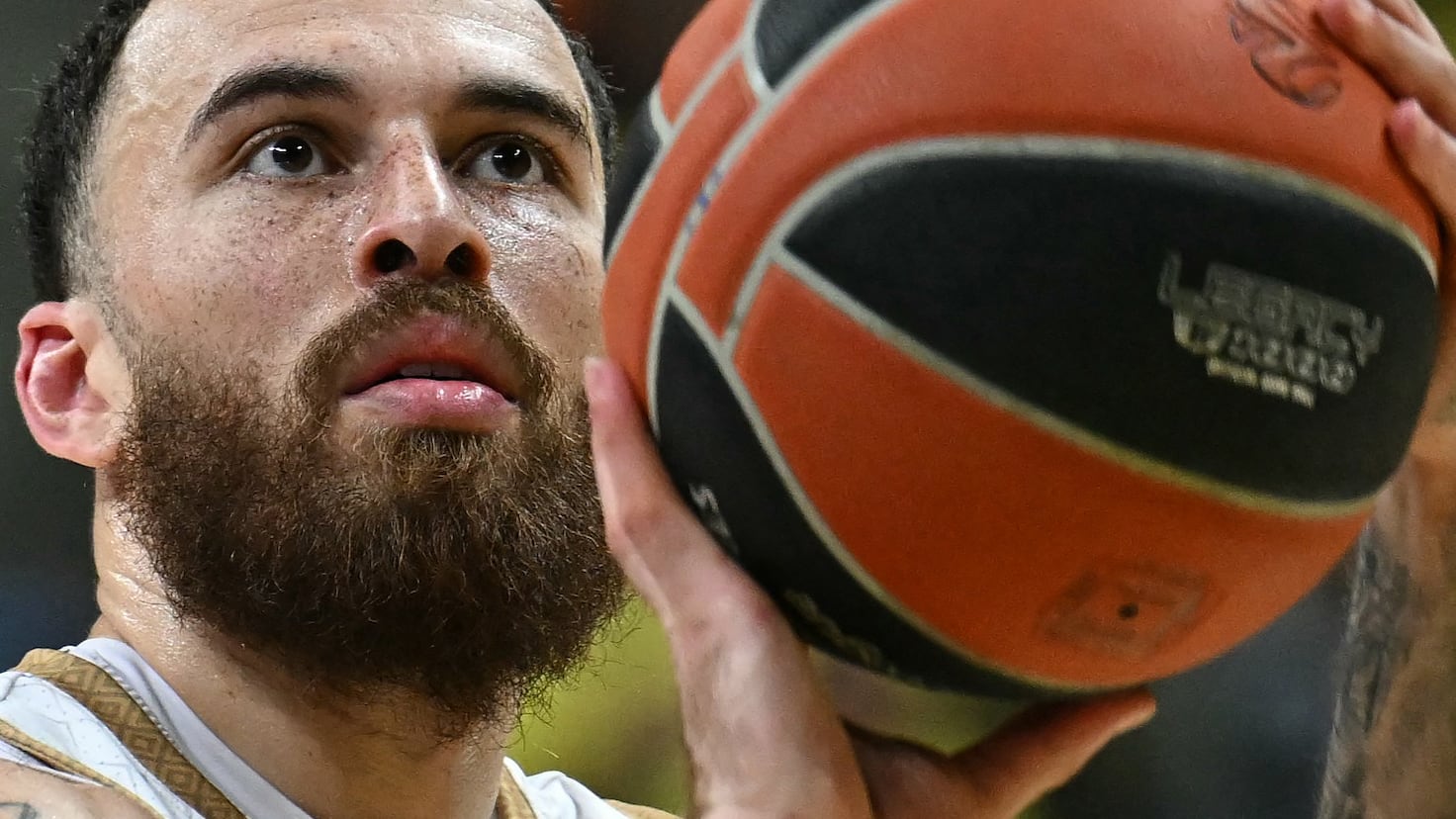 Mike James, section de Monaco