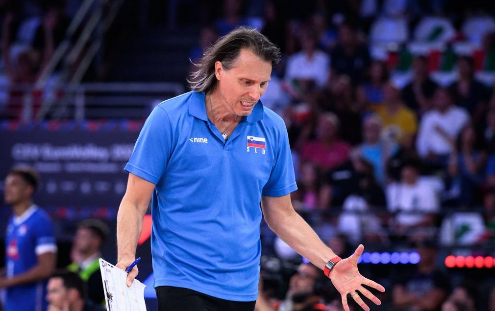 WorldOfvolley :: Rus M: Gheorghe Crețu revient à Belogorie en tant qu'entraîneur-chef