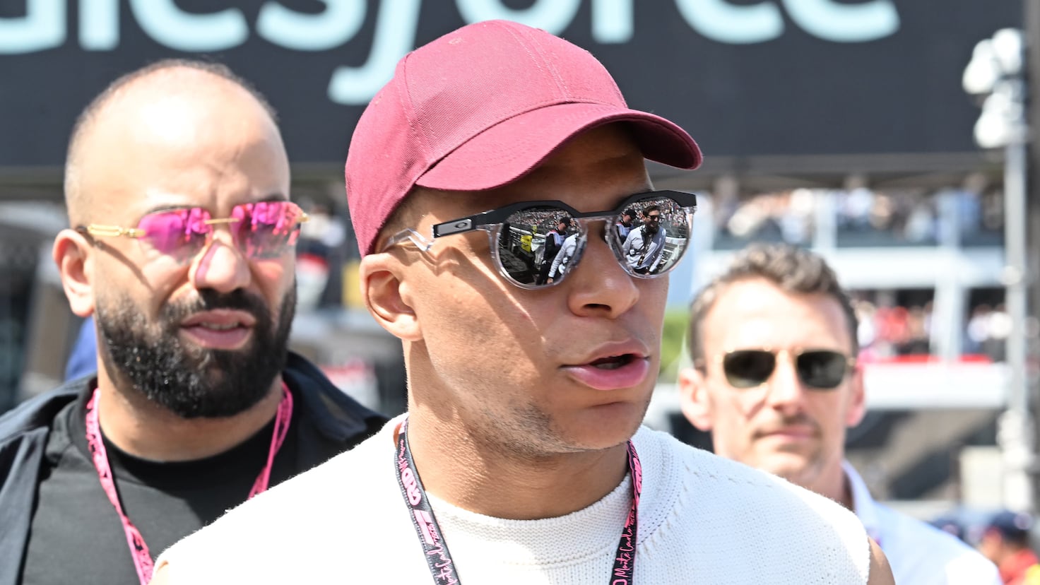 Mbappé: «Cheers, PSG» – As.com