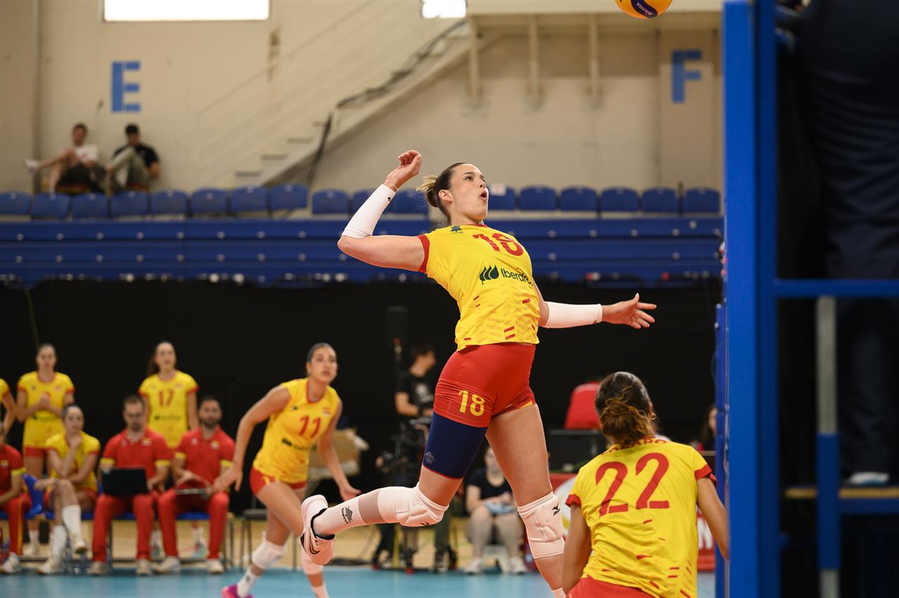 WorldOfvolley :: CEV GL W: Les lionnes de l'Espagne dominent le Monténégro dans le rêve de Dream Start to European Golden League
