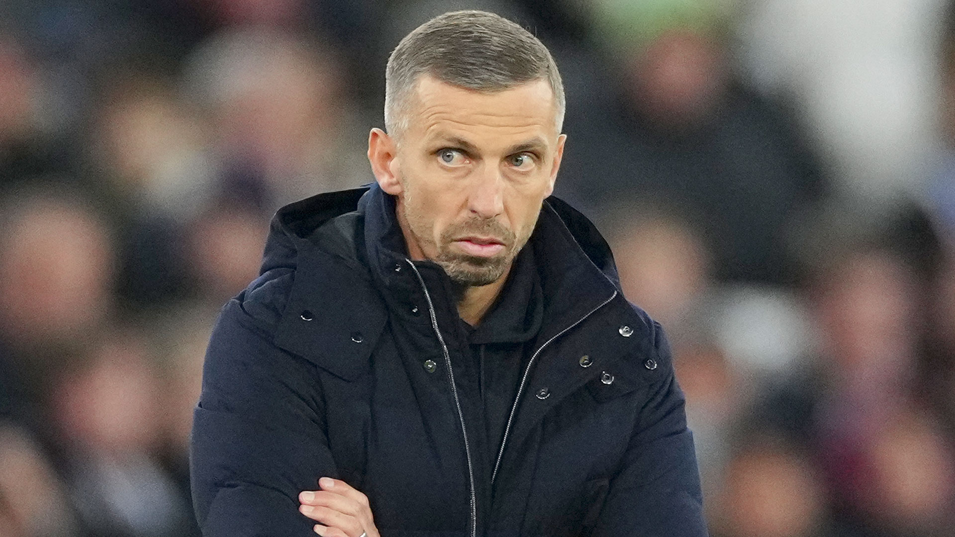 Gary O'Neil s'est aligné pour le retour de football alors que le championnat se prépare à licencier un boss après une fin décevante à la saison