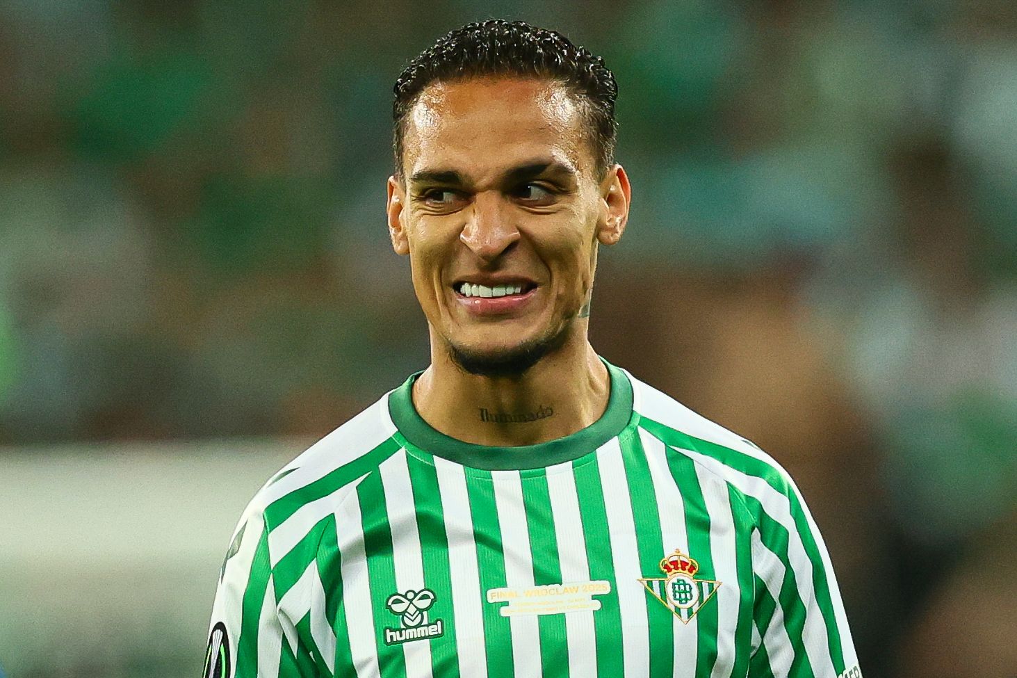 Offre de Real Betis pour acheter Antony à Man Utd dans un transfert de co-propriétaire de 17 millions de livres sterling '
