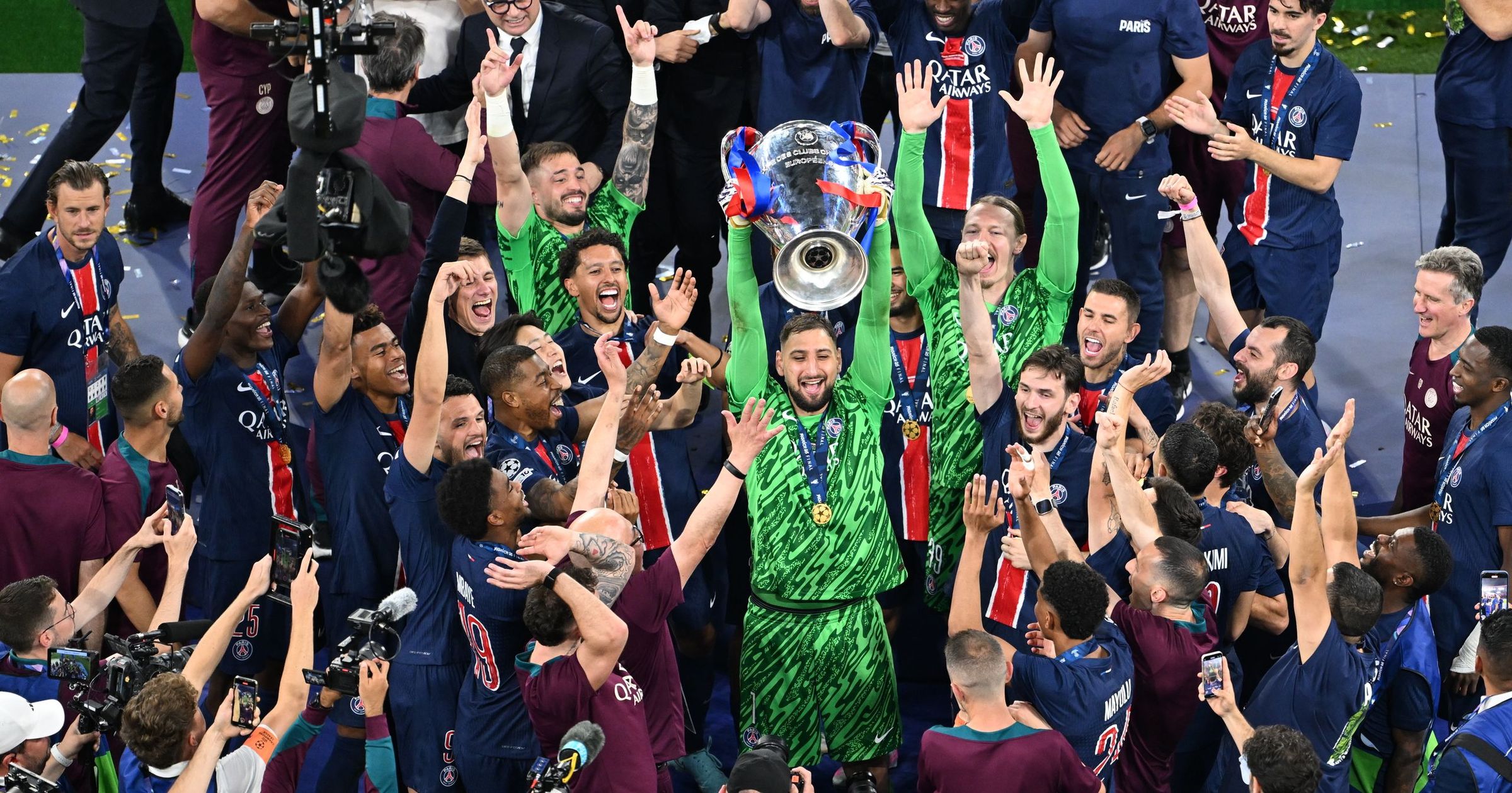“ Meilleure performance de la Ligue des champions, il y a jamais eu '' – Steven Gerrard a époustouflé par le PSG alors qu'Owen Hargreaves prédit une décennie de domination