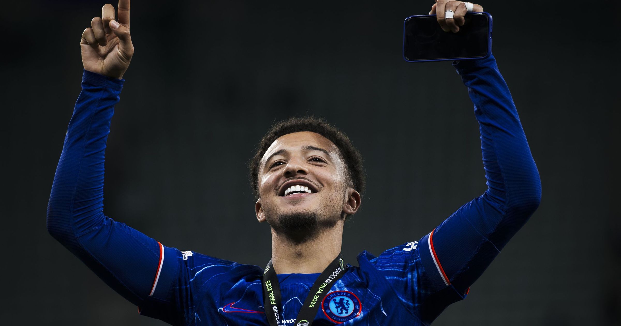 Chelsea pour payer à Manchester United 5 millions de livres sterling pour éviter de signer Jadon Sancho en permanence, car «Grateful» confirme la sortie