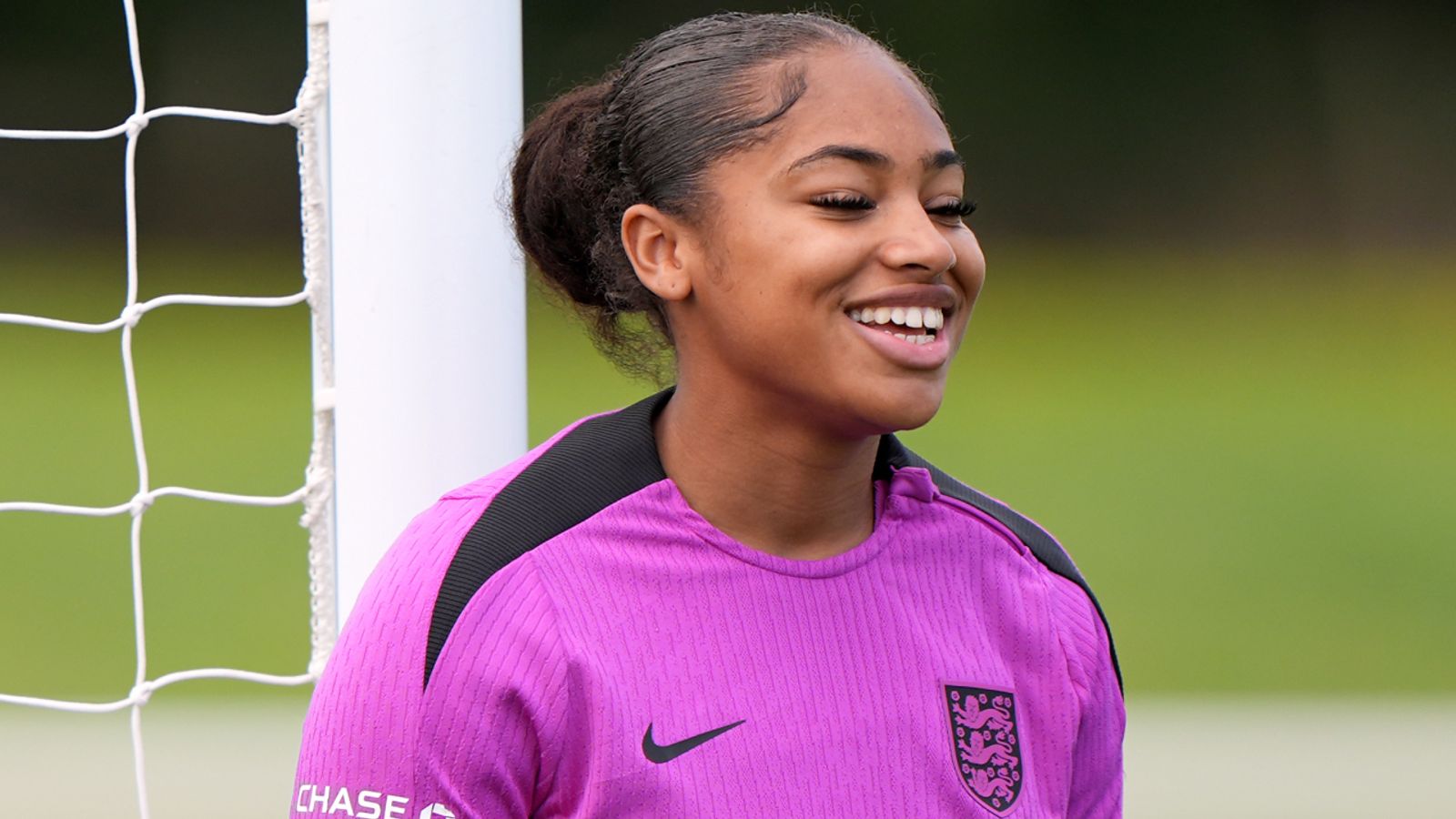 WSL News: les accusations ont chuté contre l'Angleterre et le gardien de but de Man City Keating