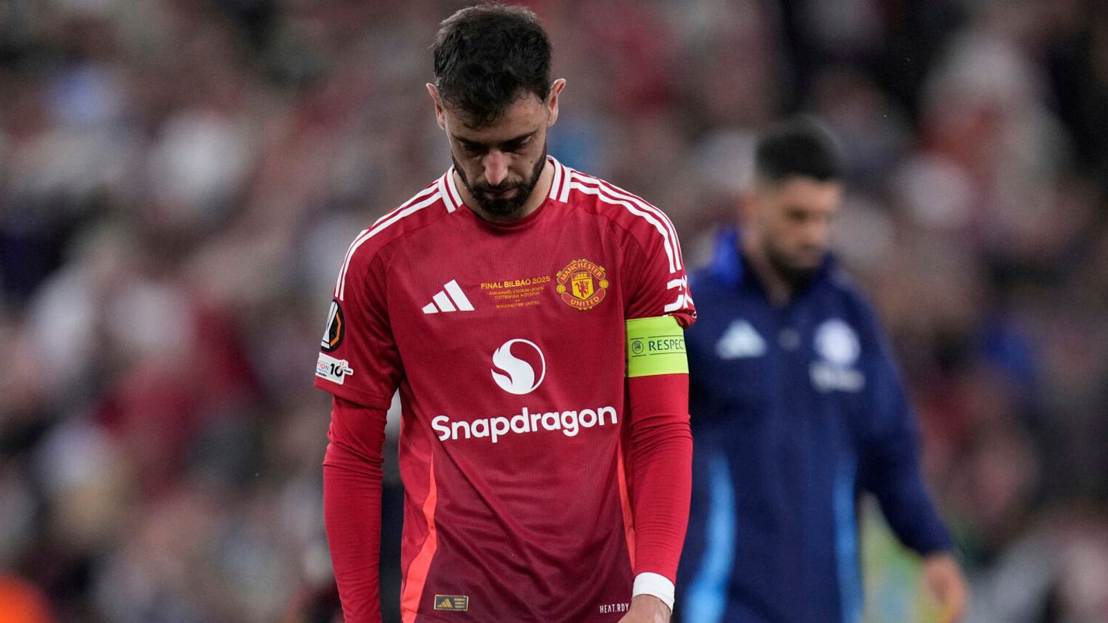 MAN UTD FACE BRUNO FERNANDES DILEMMA avec l'offre de 100 millions de livres sterling d'Al Hilal suspendue au-dessus de la tête | Nouvelles de football