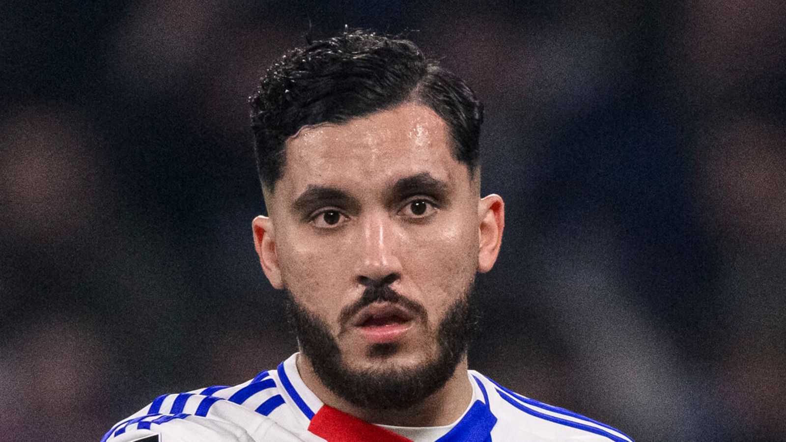 Rayan Cherki: Manchester City a conclu un accord de 34 millions de livres sterling pour signer le milieu de terrain offensif de Lyon | Nouvelles de football