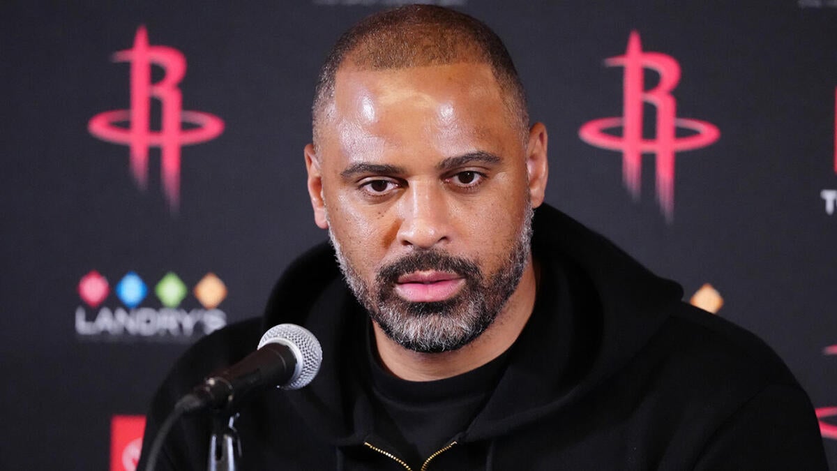 Les fusées étendent IME Udoka: un nouveau contrat à long terme fait de lui l'un des entraîneurs de la NBA les mieux payés, par rapport