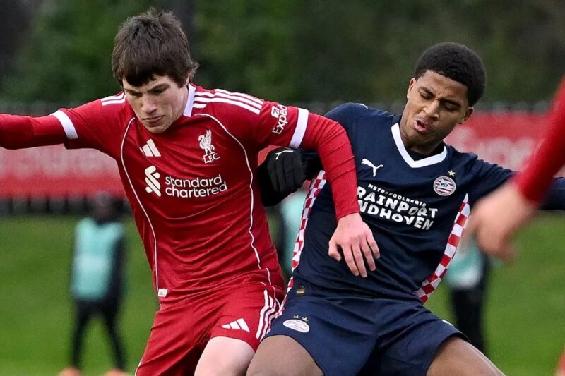Liverpool 17-year-old midfielder makes ‘outstanding’ breakthrough as two players near return