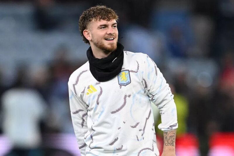 Harvey Elliott’s Liverpool ‘way out’ and behind the scenes claim after Aston Villa snub