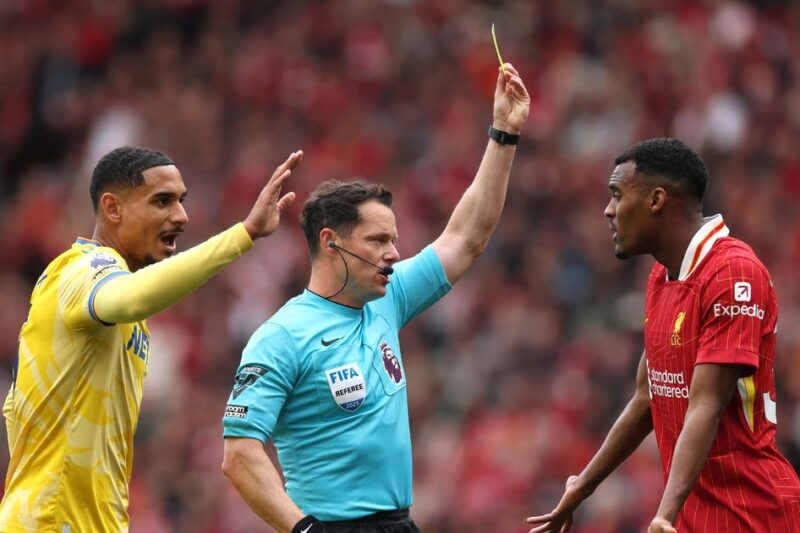 Referee who made infamous Liverpool mistake appointed for huge West Ham clash