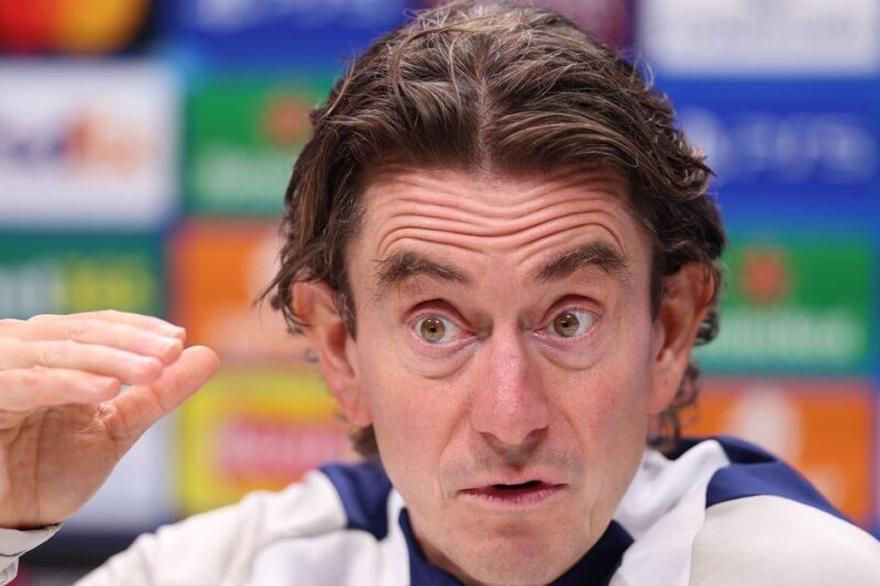 Thomas Frank hits back at Liverpool boss Arne Slot and shares Alexander Isak and Micky van de Ven talks