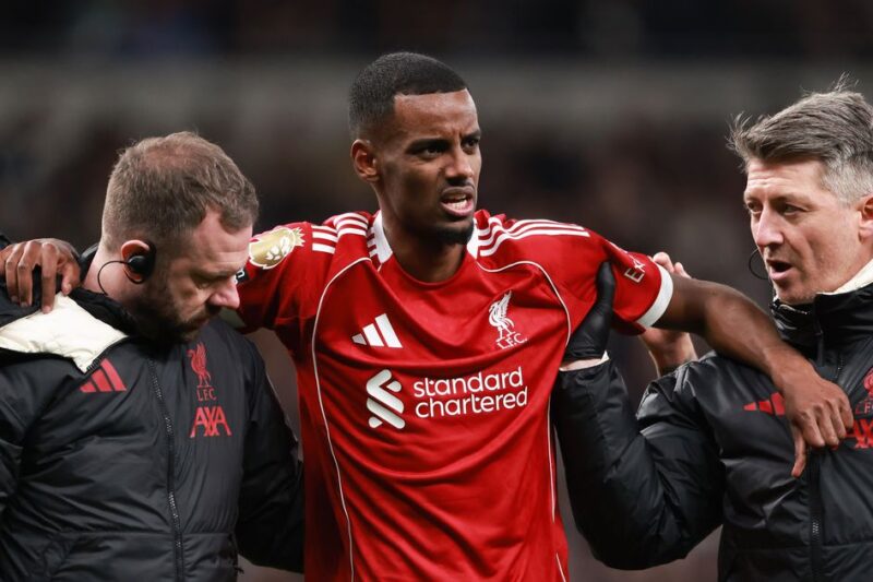 Liverpool can accelerate £65m transfer plan after Alexander Isak injury fears emerge