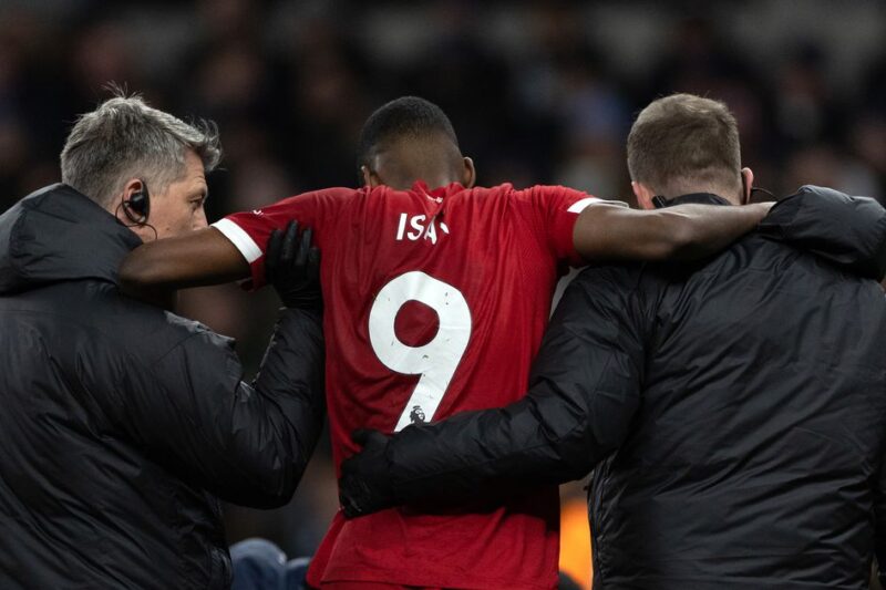 Alexander Isak’s Liverpool luck only changed for a second as £125m man suffers cruel setback