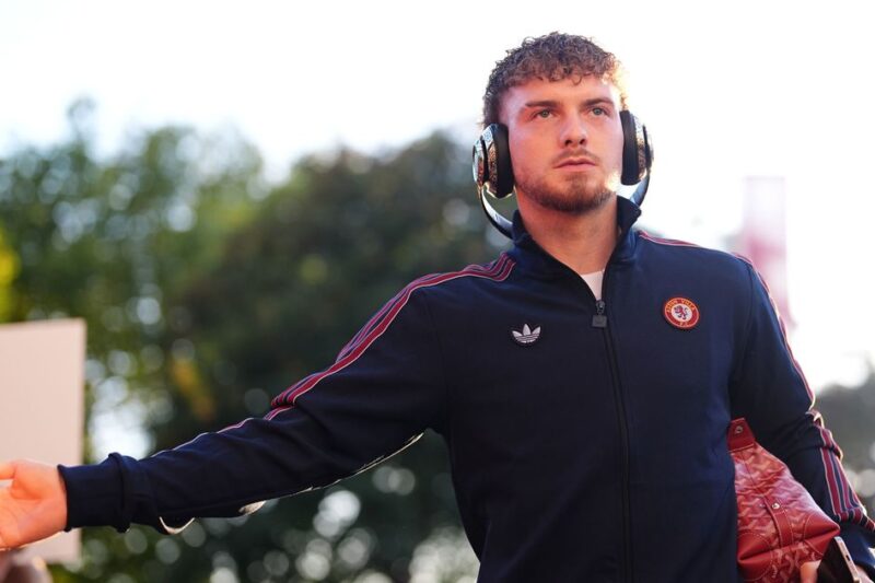 Harvey Elliott future addressed as Unai Emery sends clear contract message to Liverpool