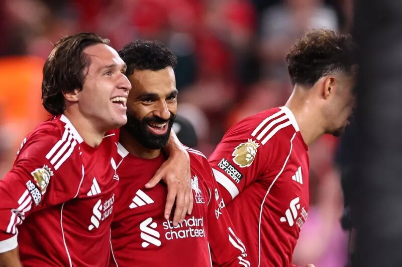 Arne Slot answer to Mohamed Salah Liverpool problem is staring him in the face