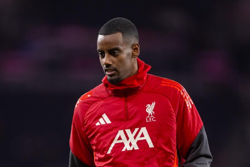Alexander Isak sends message after injury: ‘I will work hard to be back’