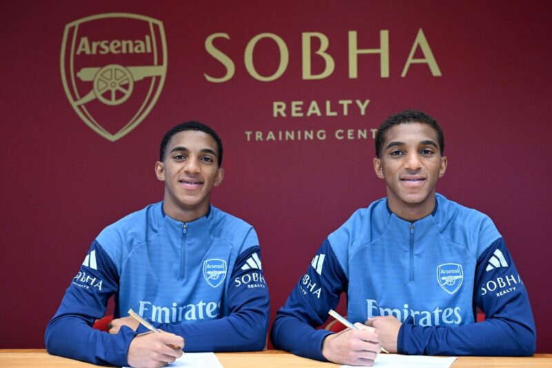 Arsenal sign Ecuadorian twins Edwin and Holger Quintero from Piero Hincapie's former club Independiente del Valle