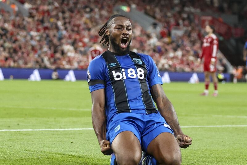 Alexander Isak injury domino effect boosts Manchester United pursuit of Antoine Semenyo – Paper Round