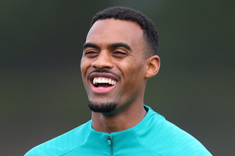 Zidane, midfield tips and football homework – ‘Backyard Dreams’ with Ryan Gravenberch