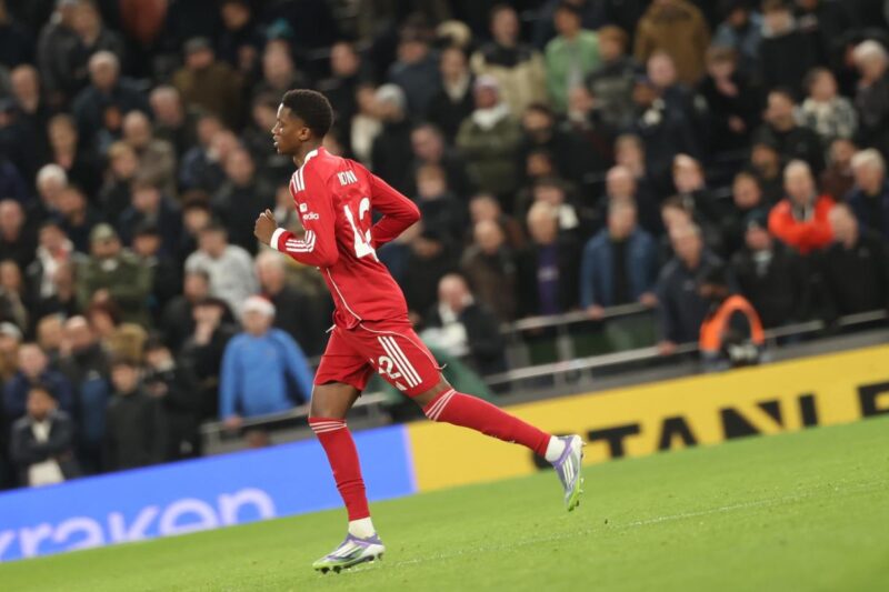 Trey Nyoni makes Premier League debut