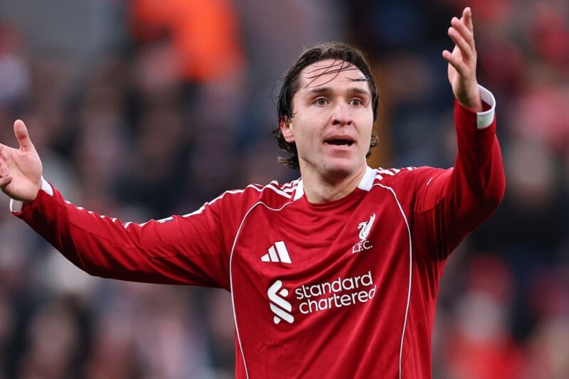 ‘A waste’ – Juventus warned off Federico Chiesa transfer as manager responds to Liverpool rumours