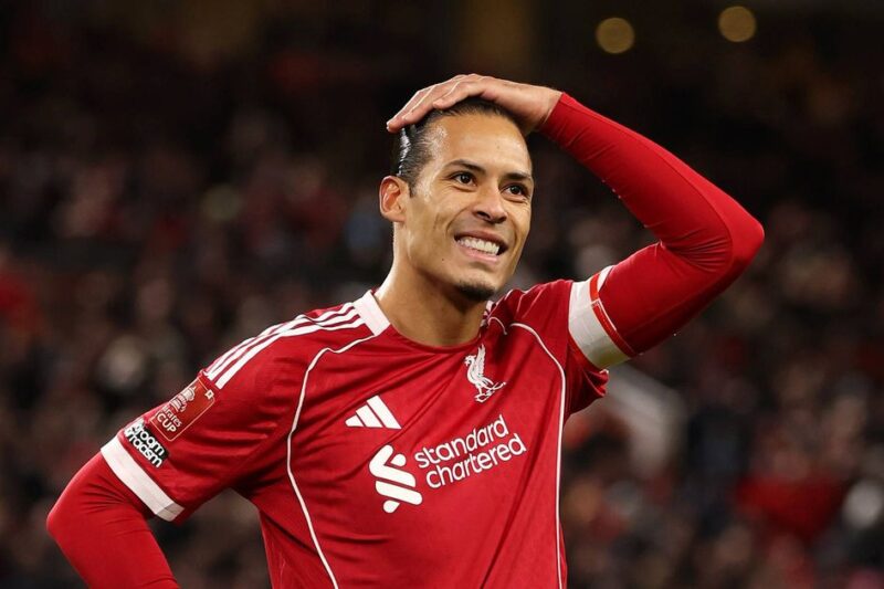 Liverpool staring at clear transfer reminder after granting Virgil van Dijk wish