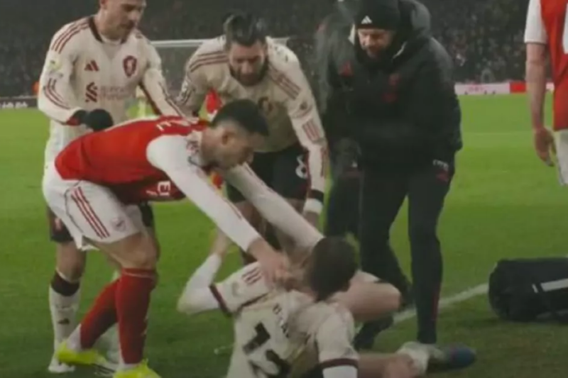 Conor Bradley stretchered off at Arsenal as Gary Neville rages at ‘disgraceful’ Gabriel Martinelli