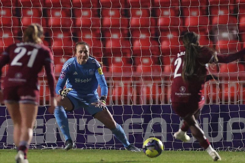 Adobe Women's FA Cup'A huge moment' – Asseyi gives West Ham lead over Newcastle with 'coolly' taken penalty00:00:54|19 minutes ago