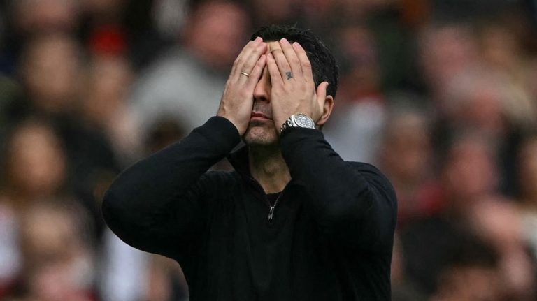 0_FBL-ENG-PR-ARSENAL-BOURNEMOUTH.jpg