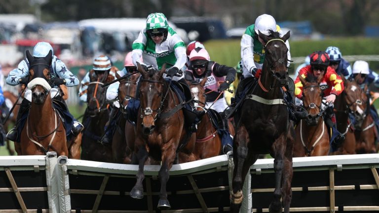 1775828292_0_Aintree.jpg